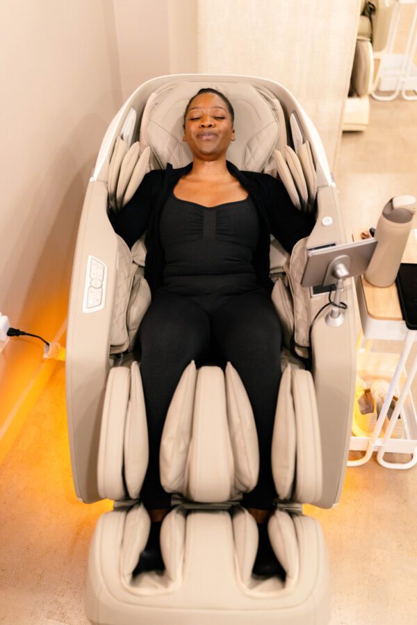 OP Kairos 4D LT Massage Chair | Zero Gravity Chair